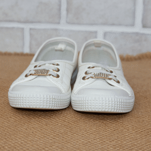Tênis branco infantil com detalhe em strass - Imagem 3